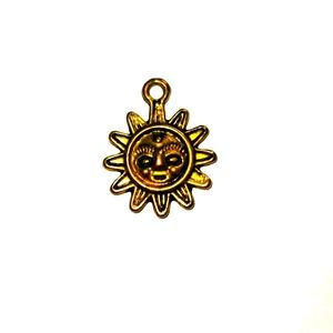 Tiny Vintage Gold Sun Face Pendant
